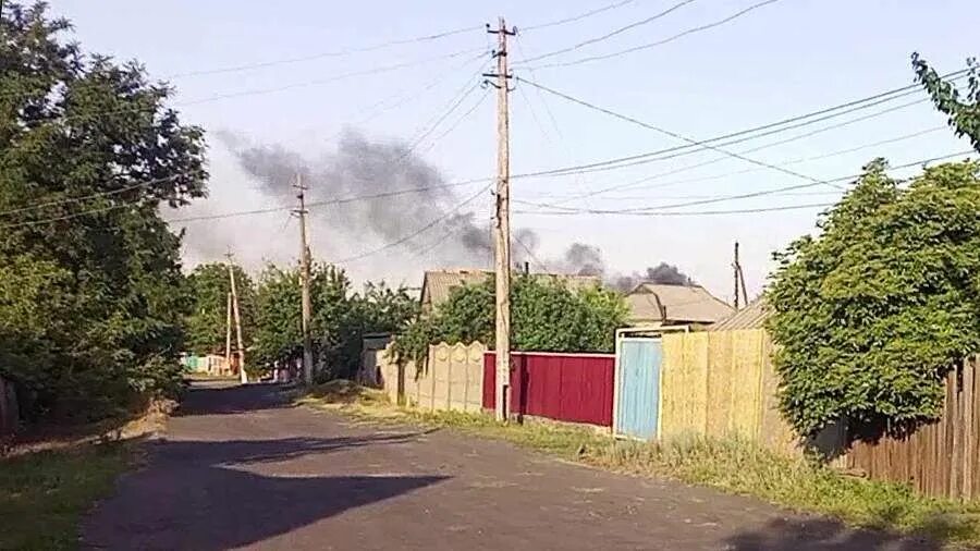 Город ровеньки лнр. Обстрел города ровеньки. Новости сегодня ровеньки луганская область последние происшествия. Новости ровеньки. Лнр ровеньки 2014.