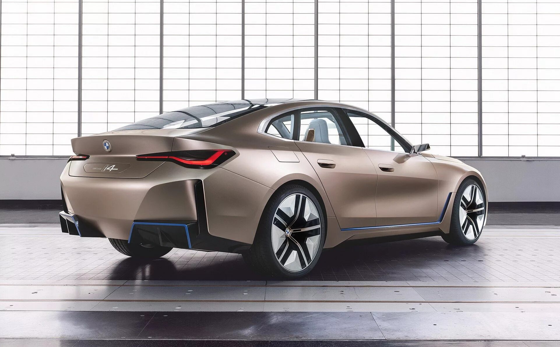 Купить бмв 2020 года. BMW i4 2021. БМВ i4 2022. BMW i4 Concept. БМВ Concept i4.