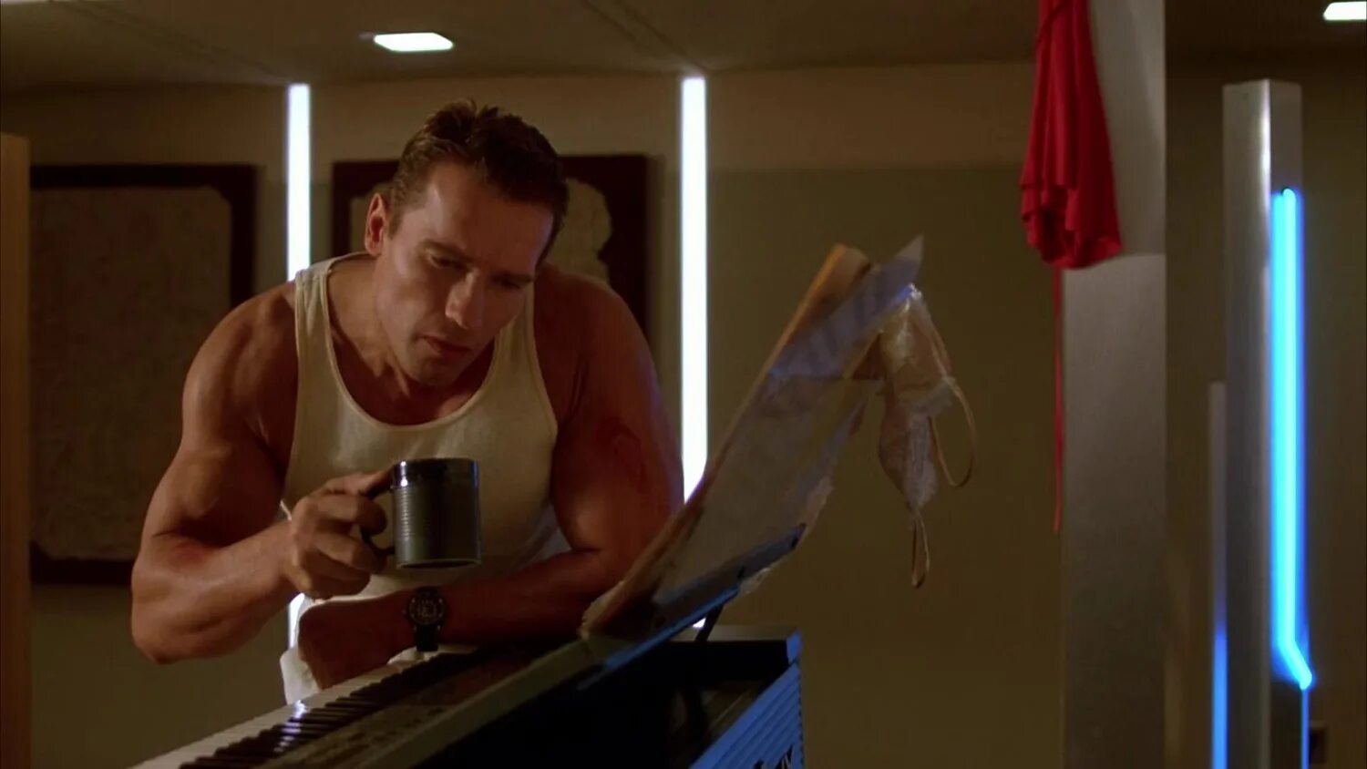 Running man 1987. бегущий человек фильм 1987 арнольд шварценеггер. бегущий человек фильм 1987 постер. бегущий человек содержание. бегущий человек содержание.