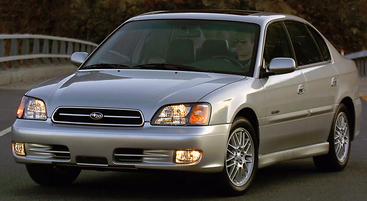 Subaru legacy 3. Субару Легаси 1998 седан. Subaru Legacy 2. Субару Легаси седан 2000. Subaru Legacy 2.5 1998.