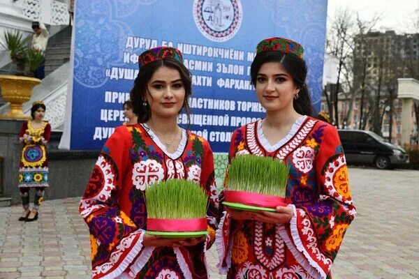 Праздник Навруз в Таджикистане. Праздник Навруз в Таджикистане 2022. Чакан Таджикистана. Курта чакан Узбекистан. Наврузи точикистон