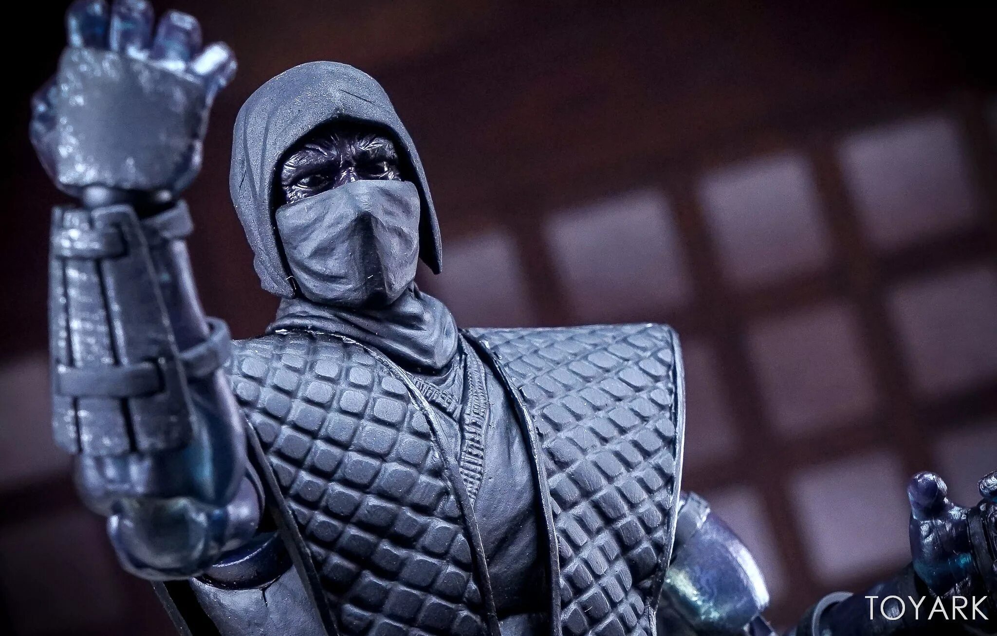 Комбо нуба сайбота. НУБ сайбот. MK NOOB Saibot Toy. NOOB Saibot MK 11. Фигурка НУБА Сайбота.