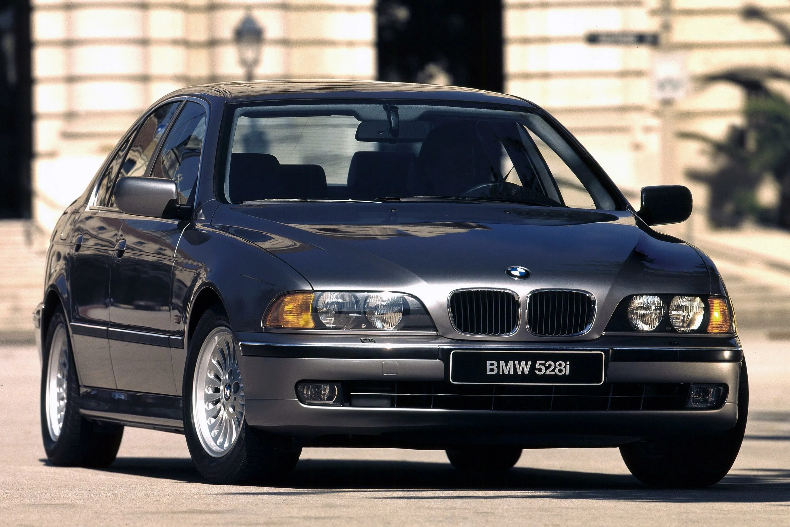 39 99 г. BMW 5 Series (e39). BMW 5 e39 2000. BMW 5 39. BMW e39 2000 525.
