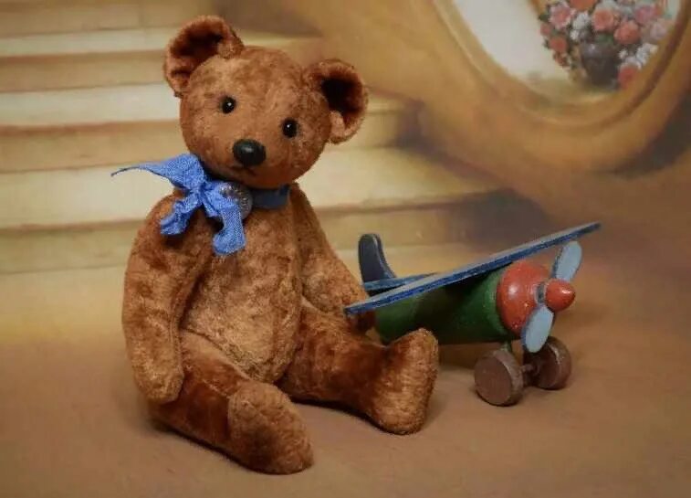 Включи игрушка старый. Мишка Тедди Советский. Советский плюшевый мишка. Советский медведь игрушка. Советские плюшевые игрушки.
