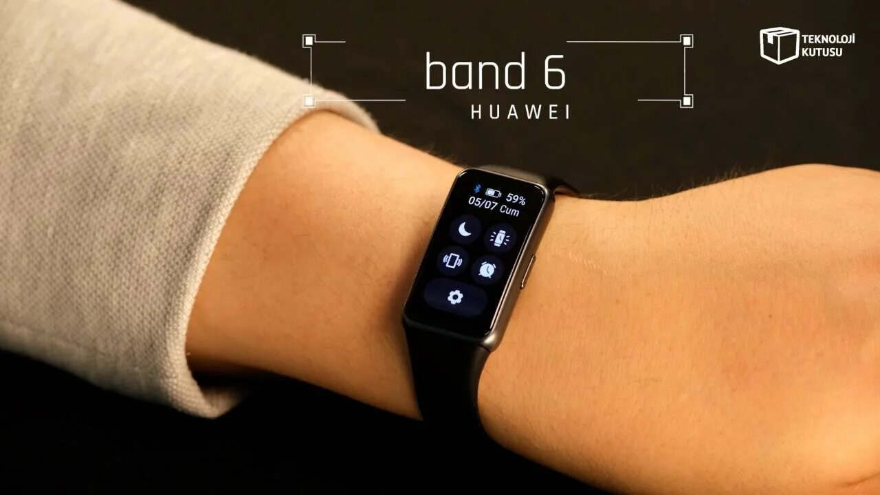 Band 6 экран. Хуавей банд 6. Huawei Band 6-1b1. Фитнес-браслет Huawei Band 6 Forest Green. Часы хонор банд 6.