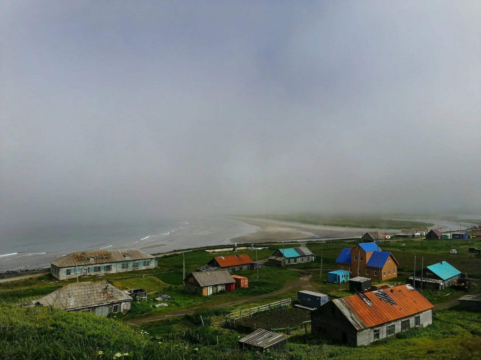 Никольское остров. Село Никольское Командорские острова. Остров Беринга село Никольское. Село Никольское Камчатский край. Село Никольское остров бери.