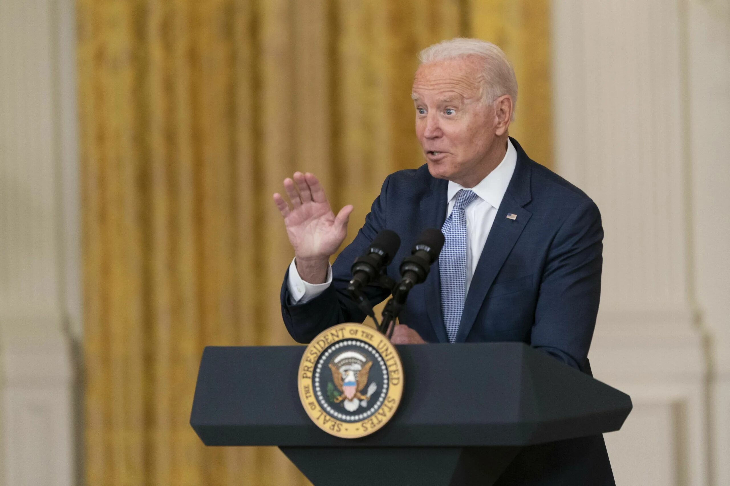 байден выступил с обращением. байден выступил с обращением. байден выступил с обращением. байден выступил с обращением. джо байден злой.