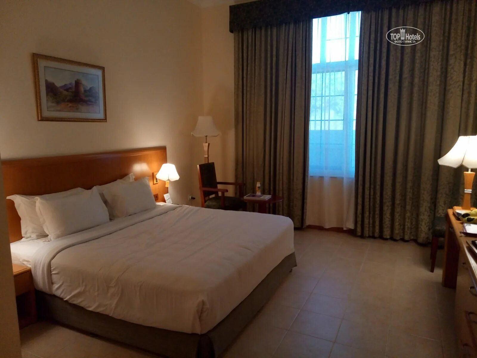 Шарджа премьер отель резорт 4. Sharjah premiere 3. Copthorne hotel sharjah 4*. Crystal plaza al majaz. Sharjah premiere hotel отзывы.