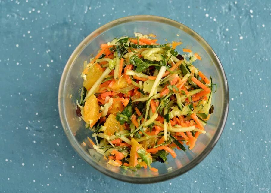 Корейская морковь с апельсином. Корейская морковь с апельсином. Корейская морковь с апельсином. Салат восторг с корейской морковью. Морковный салат с яблоком.