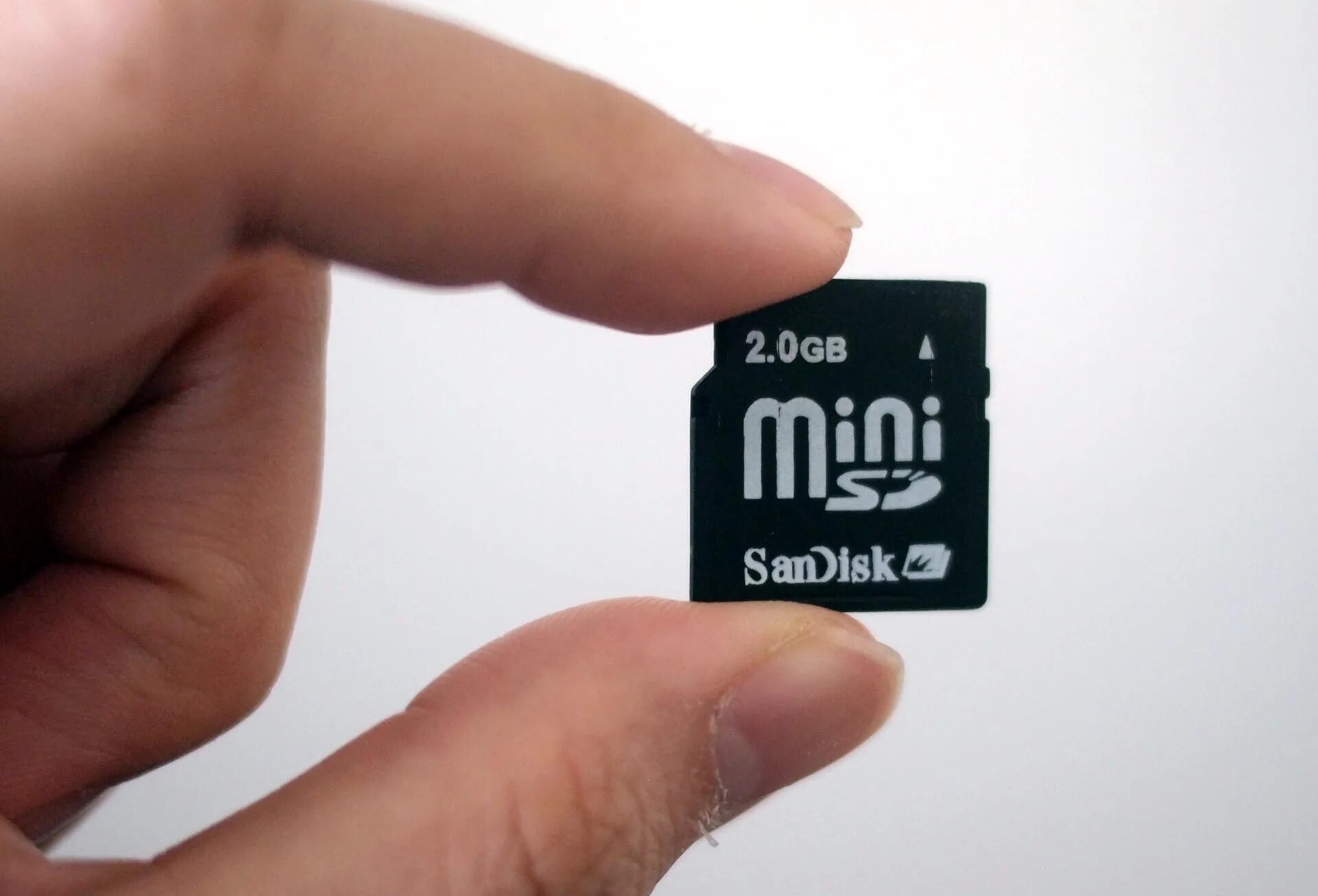 Первый микро. SD MINISD MICROSD. MINISD (Mini secure Digital Card). Карта памяти MINISD 1gb Apacer. S128t SD Card Mini.