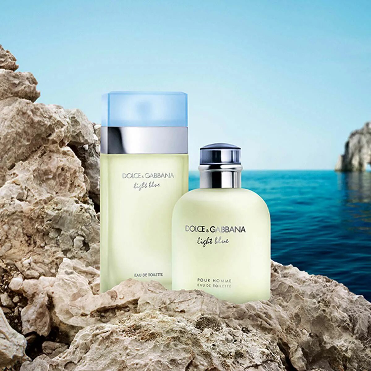 Dolce gabbana forever pour homme. Дрлче Набана Лайт бою. Дольче Габбана Лайт Блю. Dolce Gabbana Light Blue 30. Дольче Габбана Лайт Блю мужские.