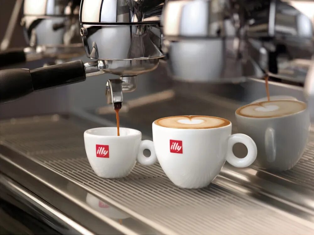 реклама кофе. столик в кофейне. девушка с кофе. чика кофе. чика кофе.