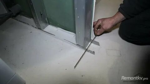 Приклеить профиль