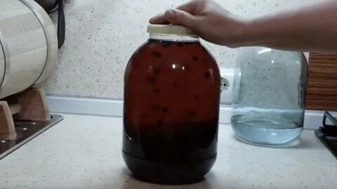 Настой самогона на сливах