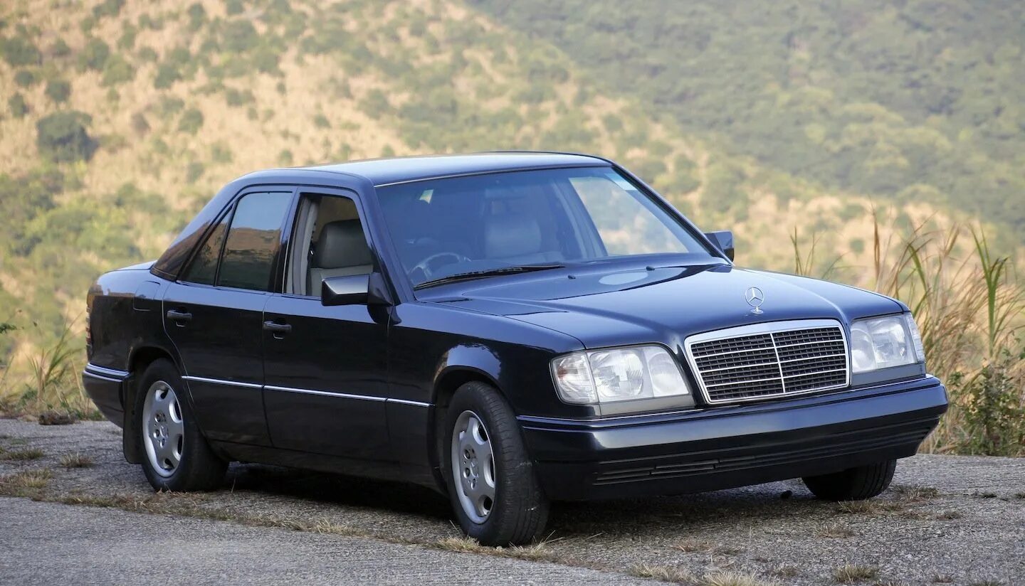 Мерседес w124. Мерседес бенц w124. Мерседес 210. Mercedes-benz w124 1996. Мерседес w124 e300.