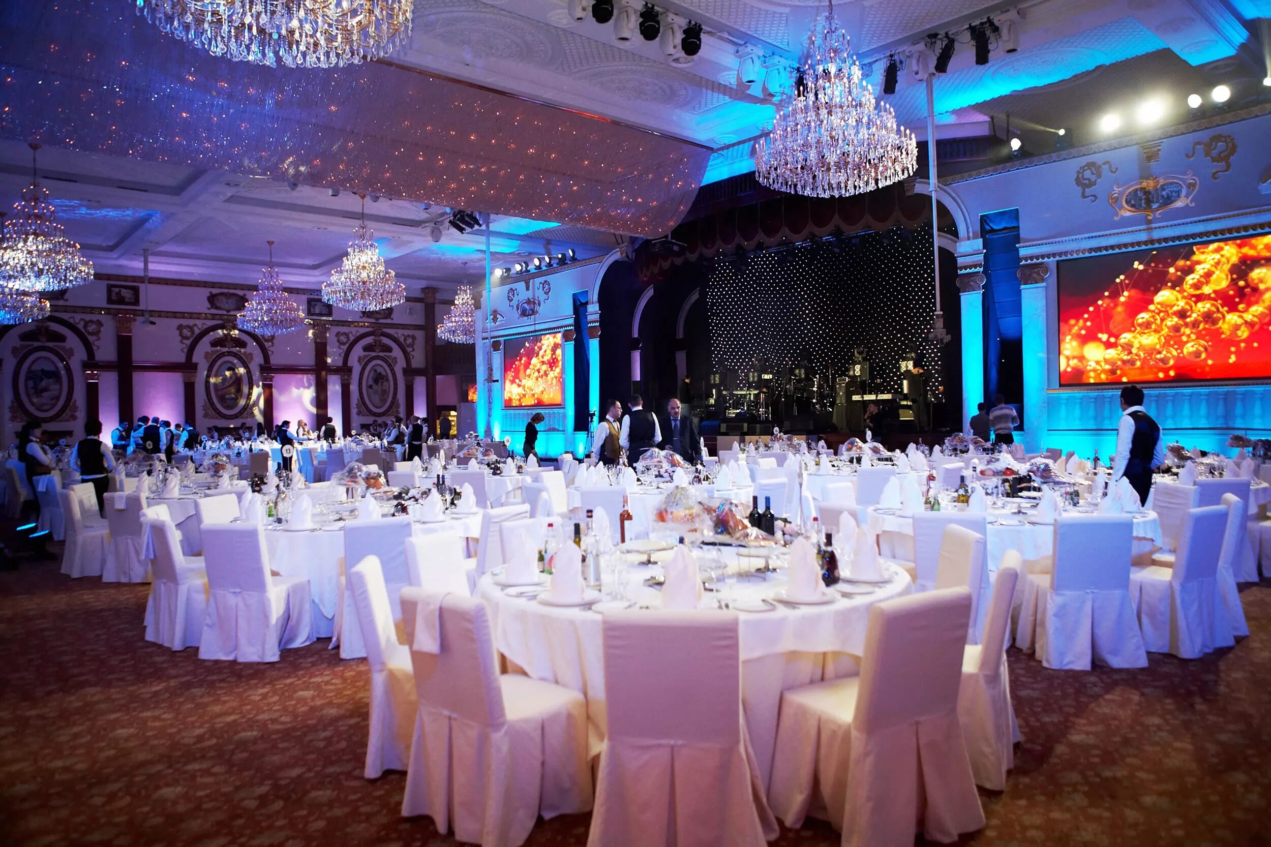 Ресторан суриков холл. Колесо времени ресторан москва банкетный зал. Зал для свадьбы в москве. Зал для свадьбы в москве. Ресторан банкетный зал москва.