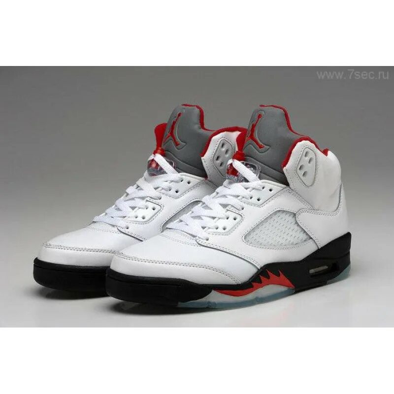 Nike Air Jordan 5. Nike Air Jordan 5 White.