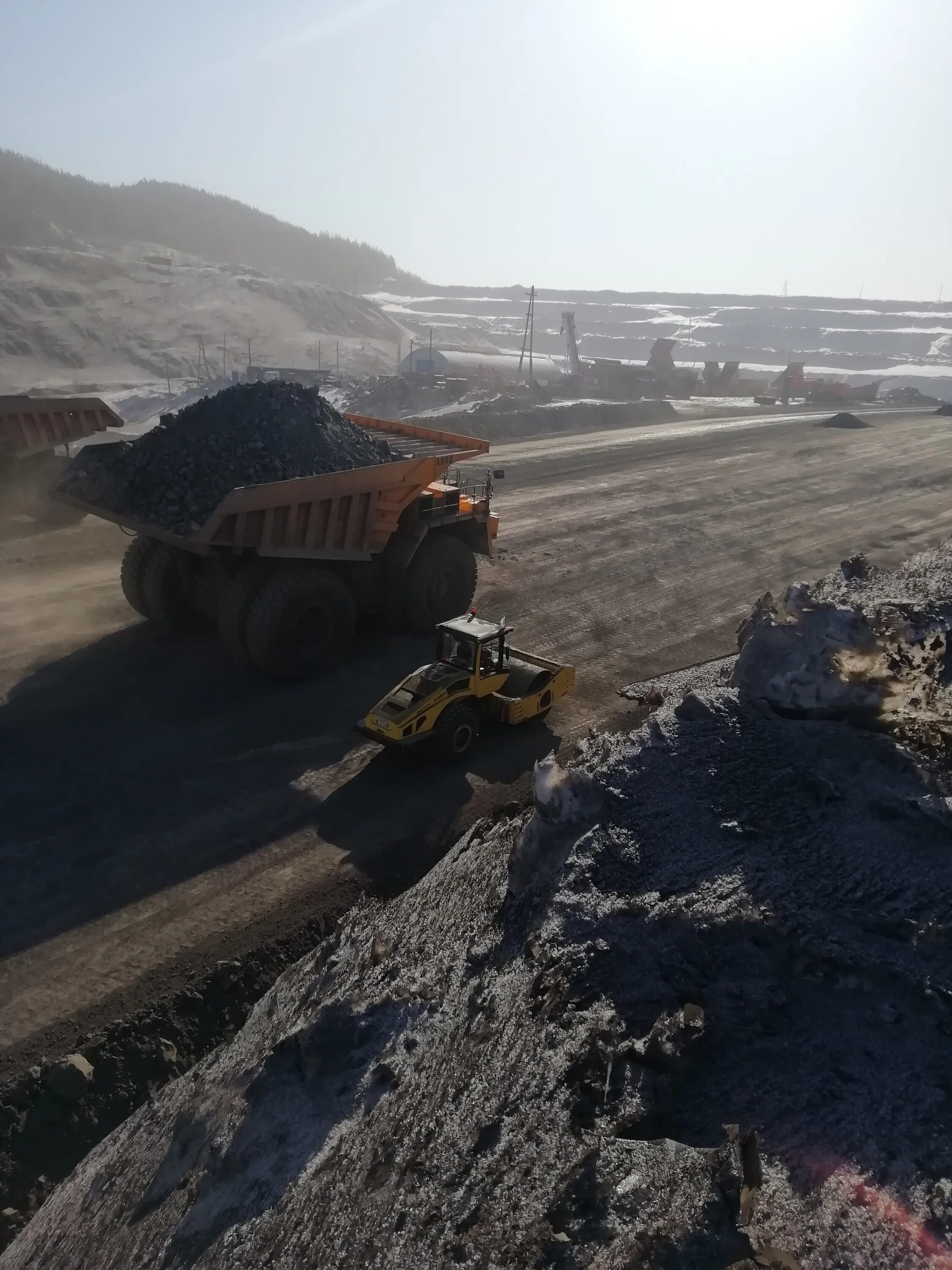 угольное сахалин. угольное сахалин. солнцевский угольный разрез сахалин. солнцевский угольный разрез сахалин. солнцевский угольный разрез сахалин.