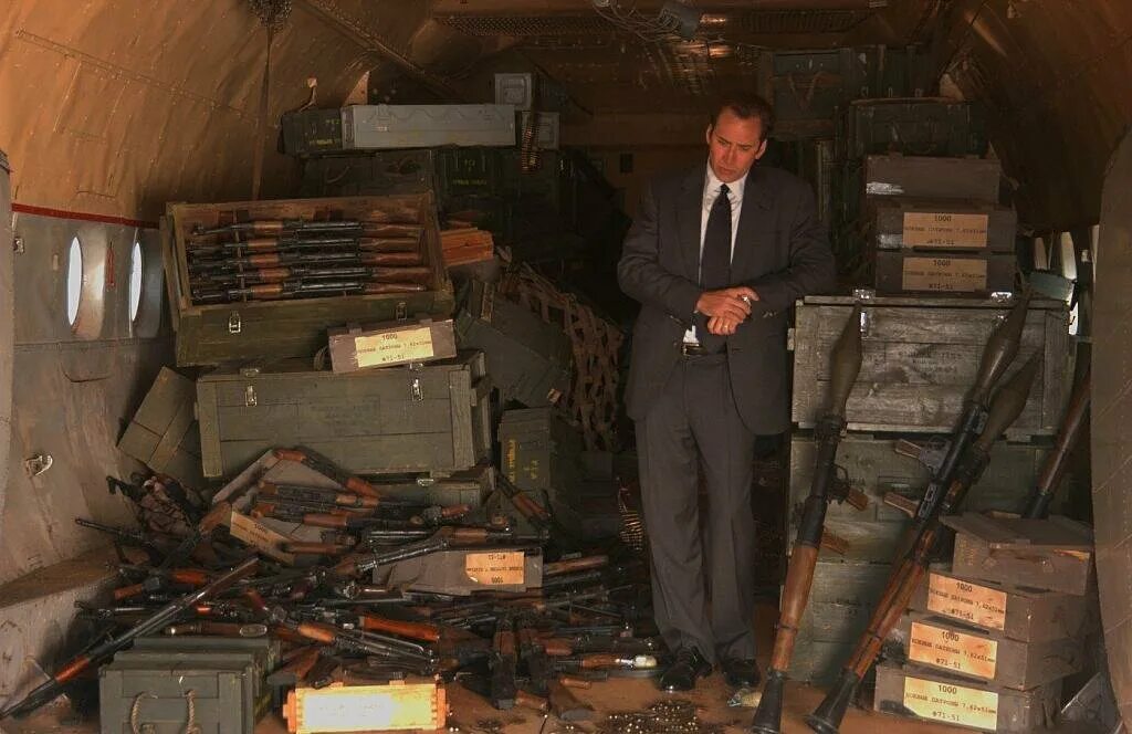 Ева фонтейн оружейный барон. Оружейный барон фильм 2005 постер. Виктор бут фильм оружейный барон. Оружейный барон фильм 2005. Оружейный барон (2005).