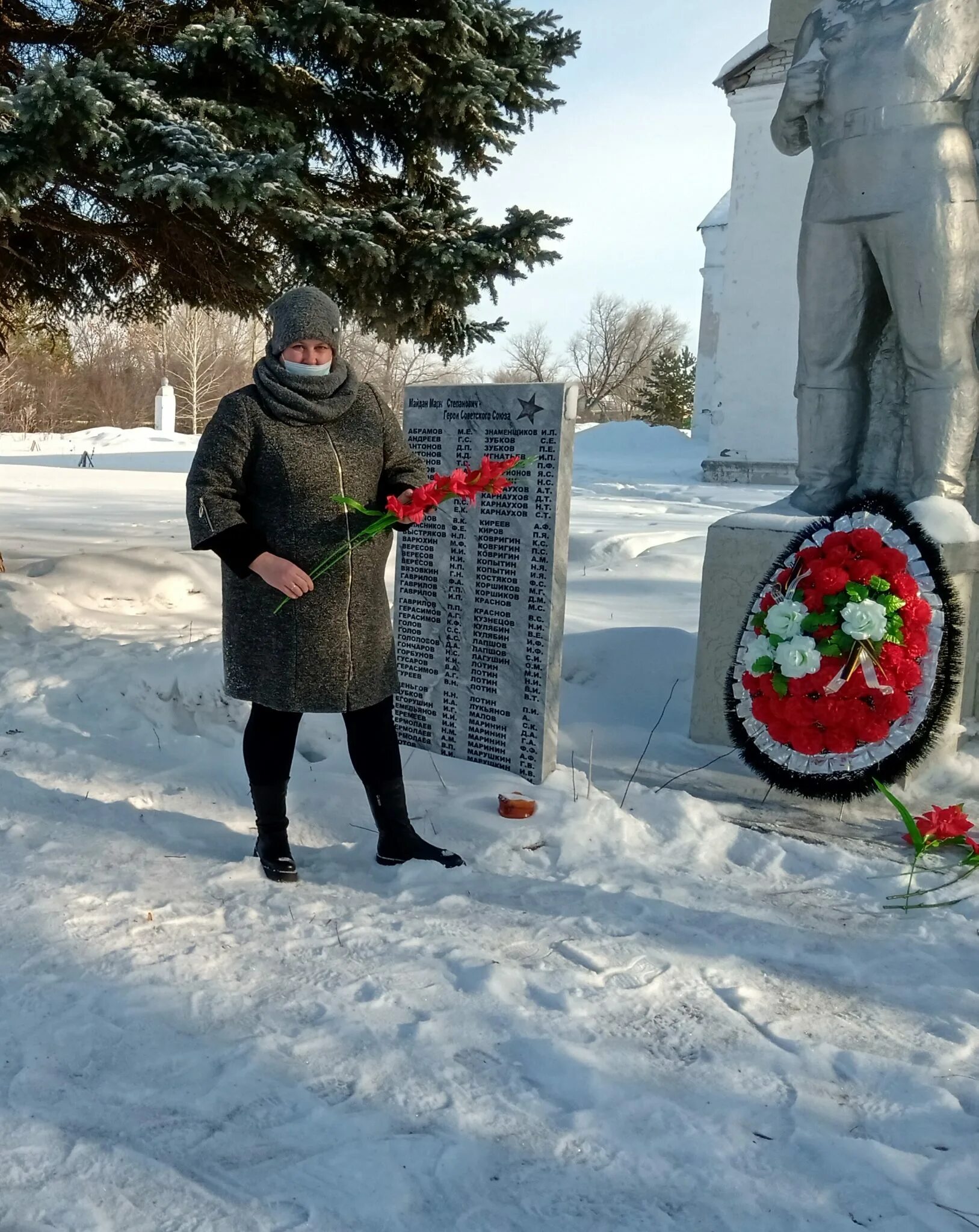 Красная горка (Красногорский сельсовет). Село красная горка Самарская область. Красная горка Кинель Черкасский район Самарская область. Гора красная Самарская область.