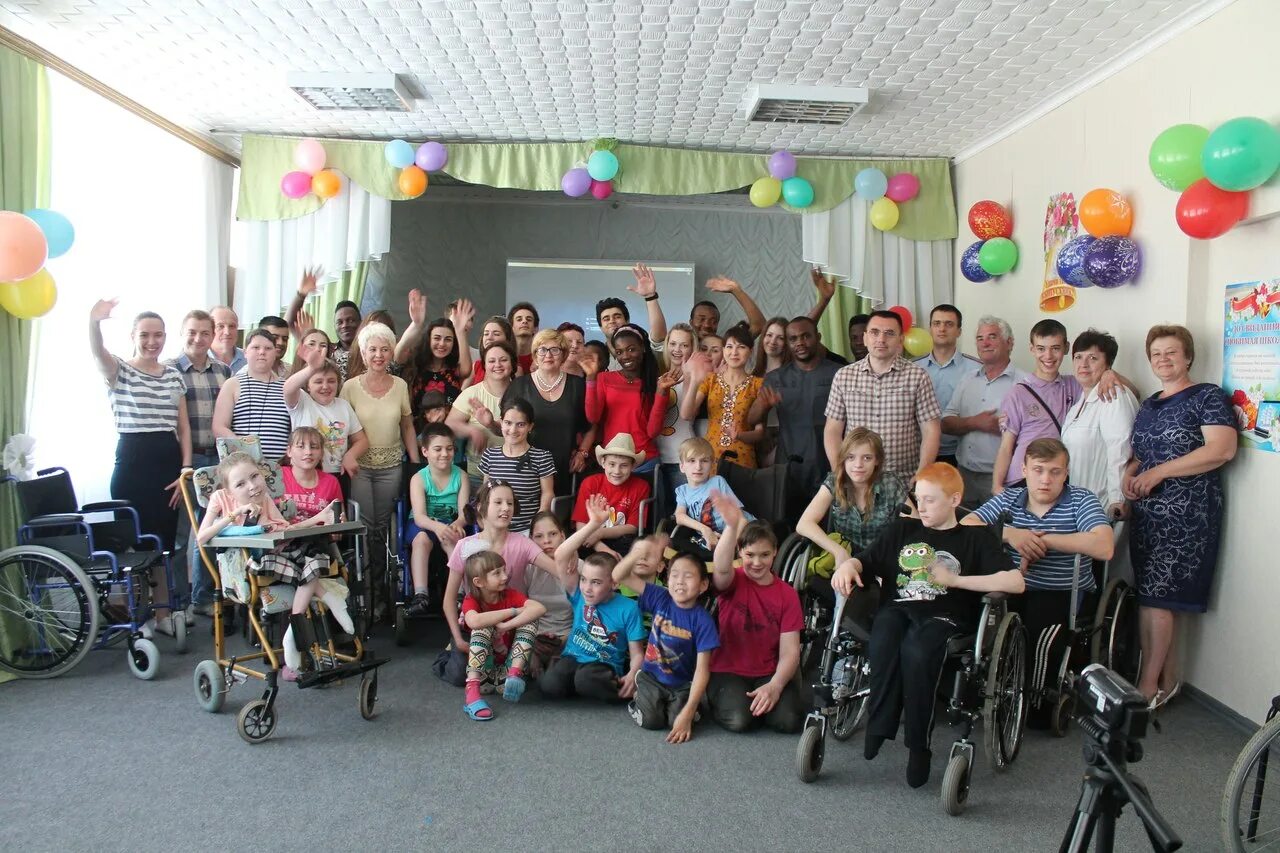 спецшкола интернат нижний ломов. специализированный детский дом интернат. кировский интернат для детей умственно отсталых детей. школа интернат дети. специализированный детский дом интернат.