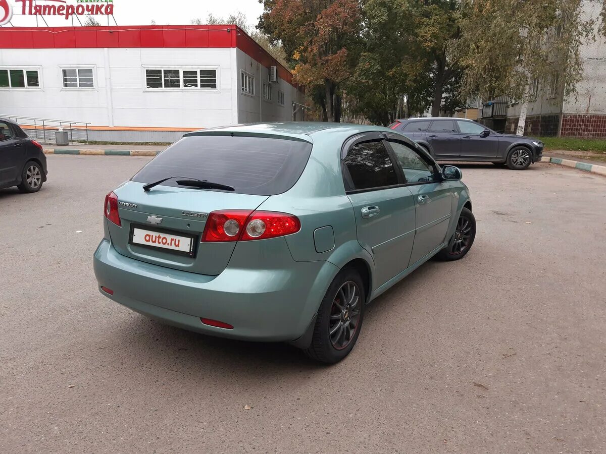 Лачетти хэтчбек 2012. Chevrolet Lacetti зеленый. Лачетти хэтчбек 1.4 зеленая. Шевроле Лачетти хэтчбек 1.4. Шевроле Лачетти хэтчбек 2006.