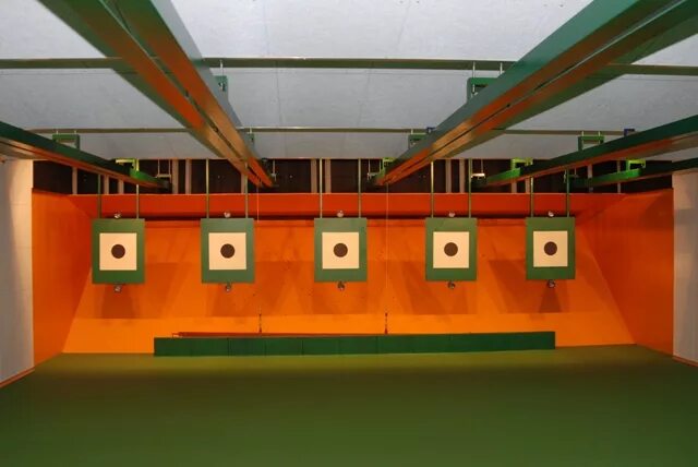 ростовая мишень стрельбище 200м. мишени для тактической стрельбы. мельница в тире. мишень для стрельбы автоматическая. мишени тир для пневматики.