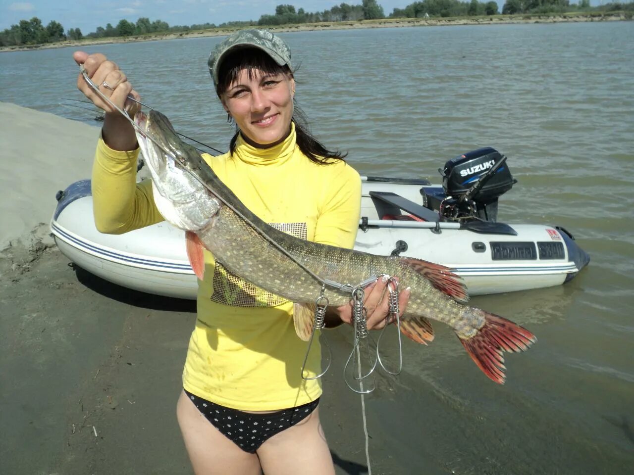 Рыбак благовещенска рб. Рыбалка в благовещенске. Рыбалка на амуре благовещенск. Кузбасс фишинг. Рыбнадзор не дремлет.