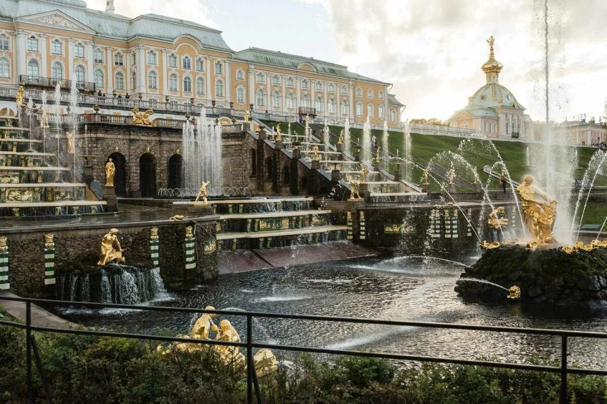 Топ мест санкт петербурга которые нужно посетить