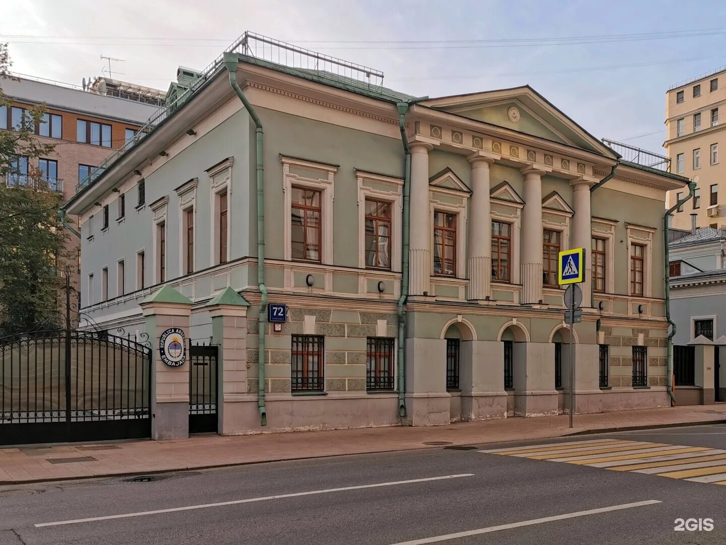 Ул большая ордынка 10. Посольство Аргентины в Москве. Большая Ордынка 56. Большая Ордынка 43. Ул. большая Ордынка, 64 посольство.