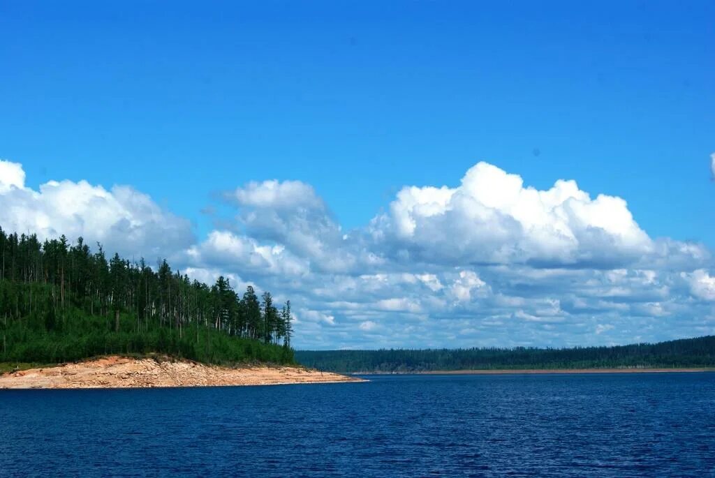 Нептун Зейское водохранилище. Бомнак. Поселок Бомнак Амурской области. Зейское водохранилище золотые Пески.