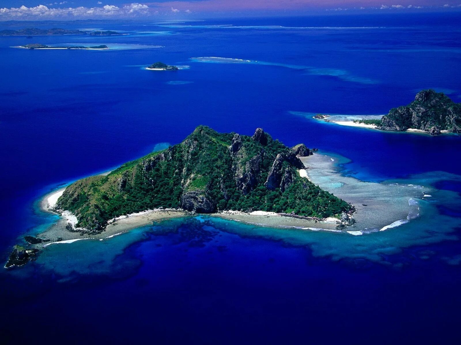 Остров mavuva island. Атолл эбон маршалловы острова. Боро боро. Атолл дюси. Необитаемые острова карибского моря.