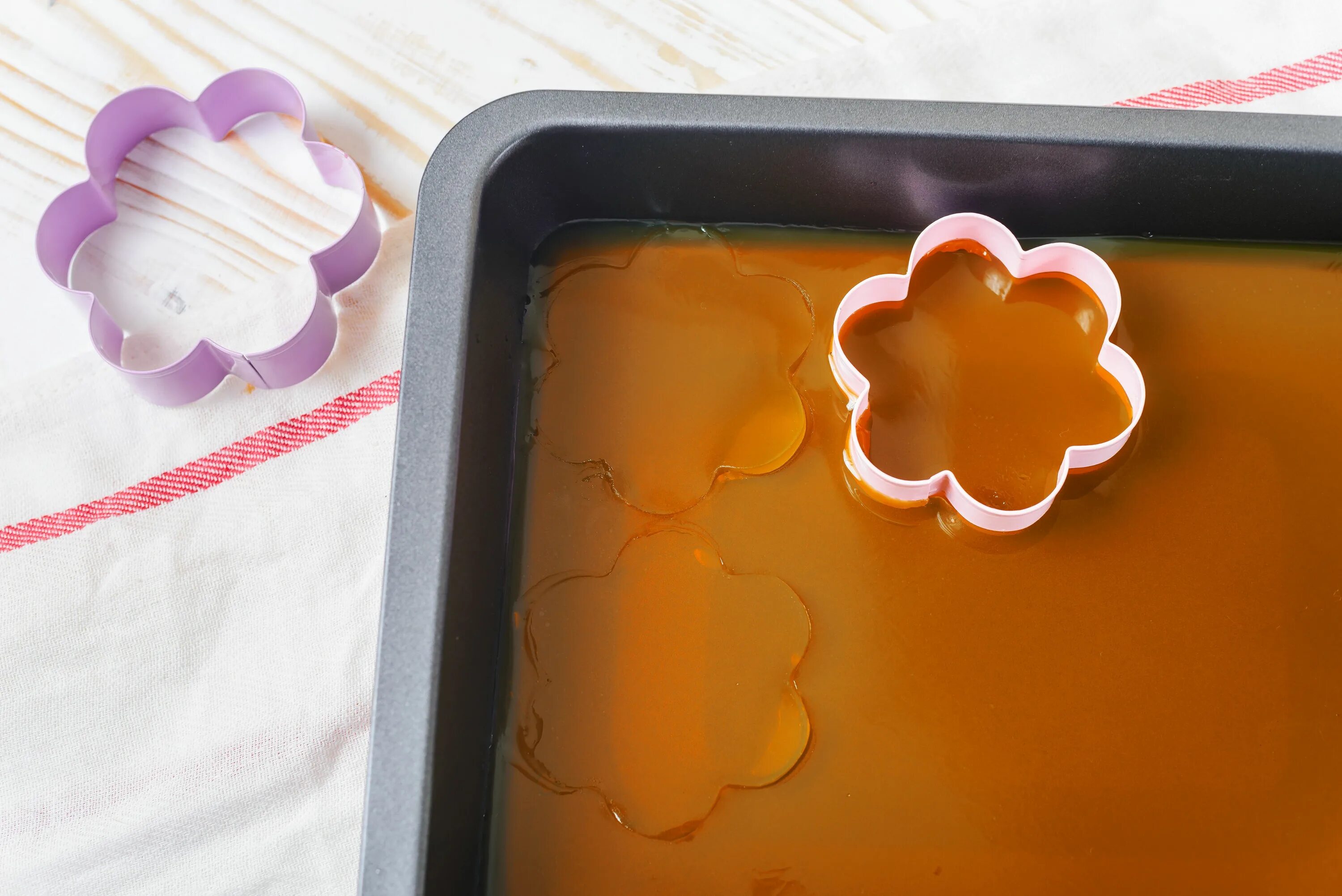 желе из желатина в домашних. лапки из желатина. желейные десерты. лапки из желатина. лапки из маршмеллоу.