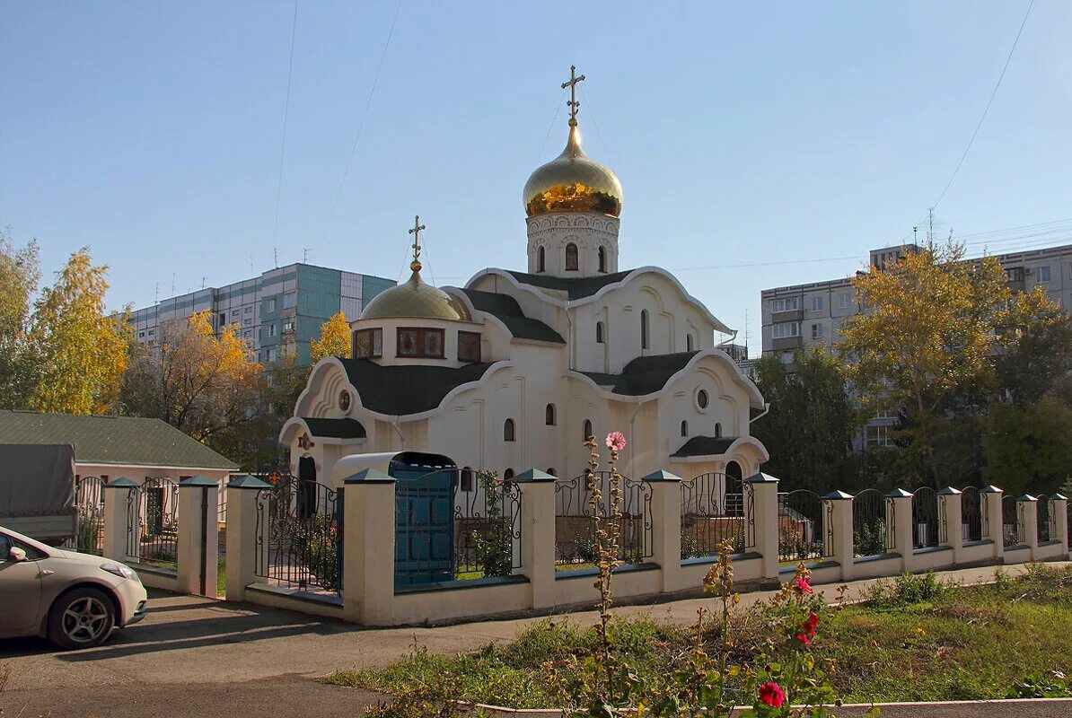 Храм февронии. Храм Петра и Февронии Самара. Храм Петра и Февронии на Кушелевской дороге. Собор Петра и Февронии в Самаре фото. Кушелевская дорога Церковь Петра и Февронии история.