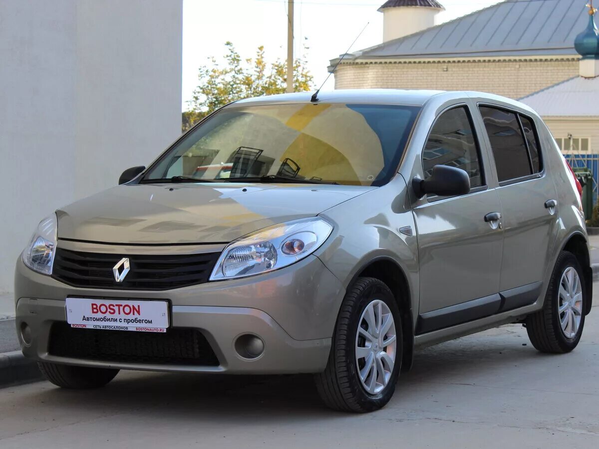 Renault sandero 2012. Renault Sandero i 2012г. Renault Sandero 2012г.. Рено Сандеро хэтчбек 2012.