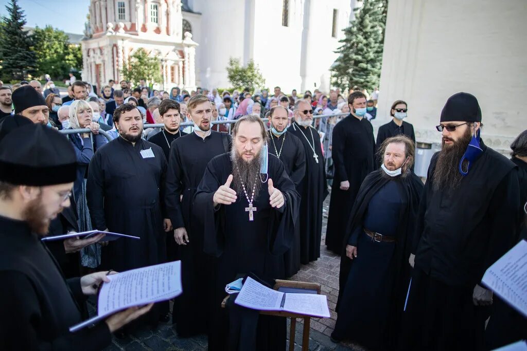 Песнопение троице сергиева лавра. Отпевание архимандрита Германа Чеснокова. Братия Троице Сергиева Лавра.