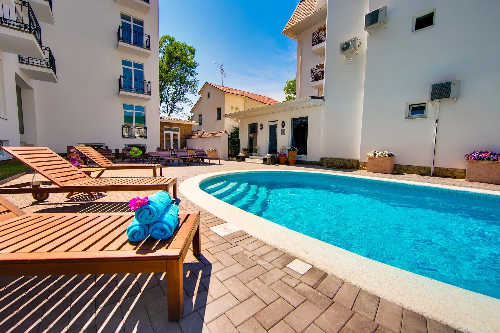 голубая лагуна ул. гостевой дом уютная лагуна лоо ул. севастополь адмиральская лагуна апартаменты. лагуна ул. лагуна ул.