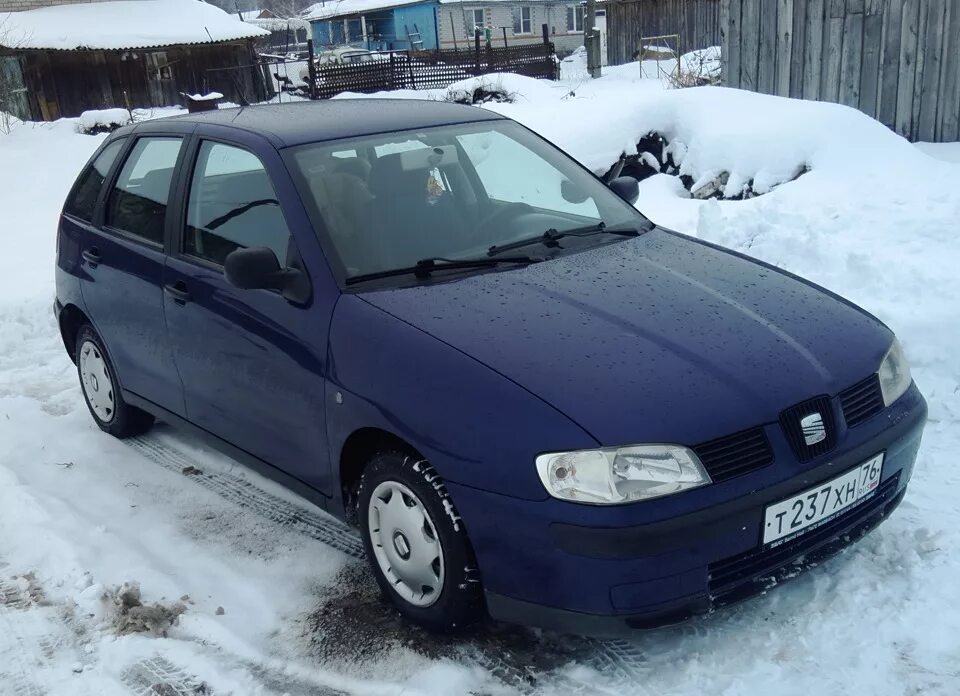 Сеат 2000 года. Сеат Ибица 2000. Сеат Ибица 2000 года. Сеат Ибица 2 2000. Seat Ibiza 2000 1.4.