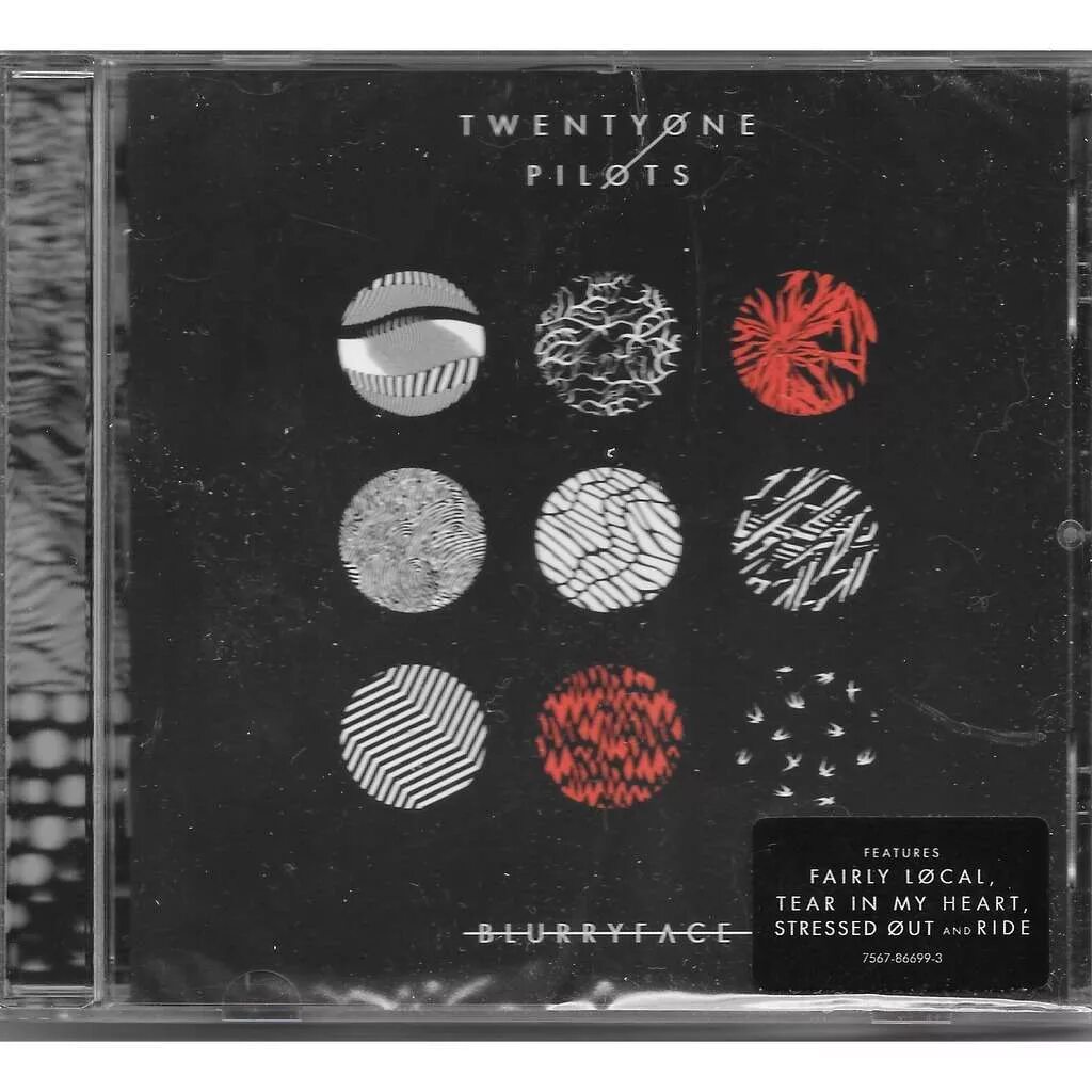 Blurryface twenty one pilots. Диск twenty one Pilots. Twenty one Pilots Blurryface CD. Twenty one Pilots 2009 CD. Blurryface twenty one Pilots диск.