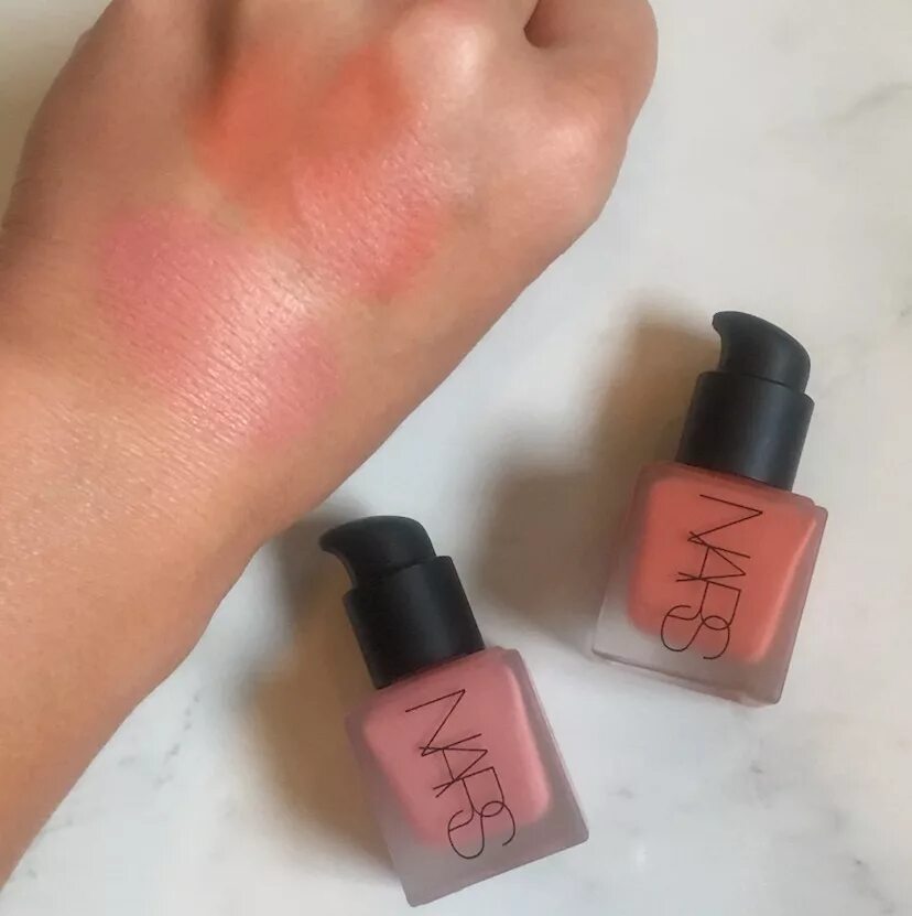 Nars Liquid blush. Nars Liquid blush Dolce Vita. Nars румяна жидкие Dolce Vita. Nars жидкие румяна свотчи. Rad crush