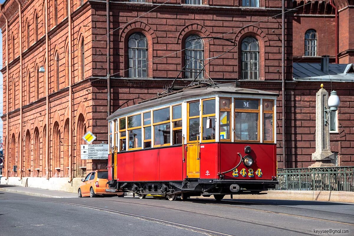 Скоростной трамвай чижик. Скоростной трамвай чижик в спб. Скоростной трамвай петербург. Проект трамвайной линии купчино-шушары-славянка. Трамвай чижик в санкт-петербурге.
