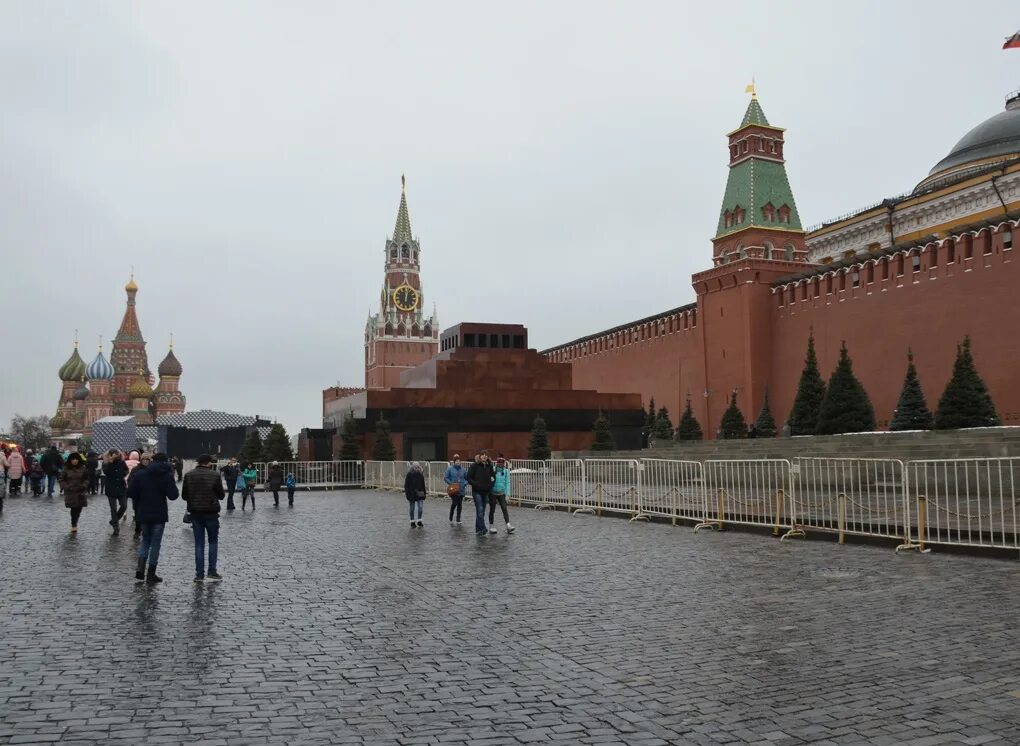 Парад победы на красной площади в москве. Красная площадь закрыта июль. Фотосессия на красной площади. Площадь красной площади. Красная площадь закрыта июль.