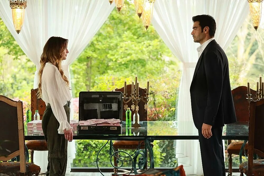 Фото гюджемаль из сериала гюджемаль Amor Imposible: Conoce Todos los Detalles de la Nueva Novela de Telemundo