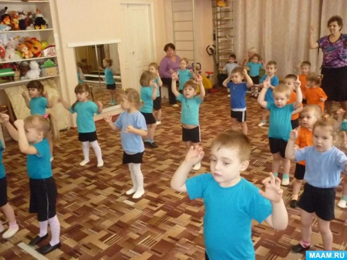 Музыка гимнастика подготовительная группа. Физкультура в детском саду. Ритмика в детском саду. Гимнастика в детском саду. Ритмическая гимнастика для дошкольников.