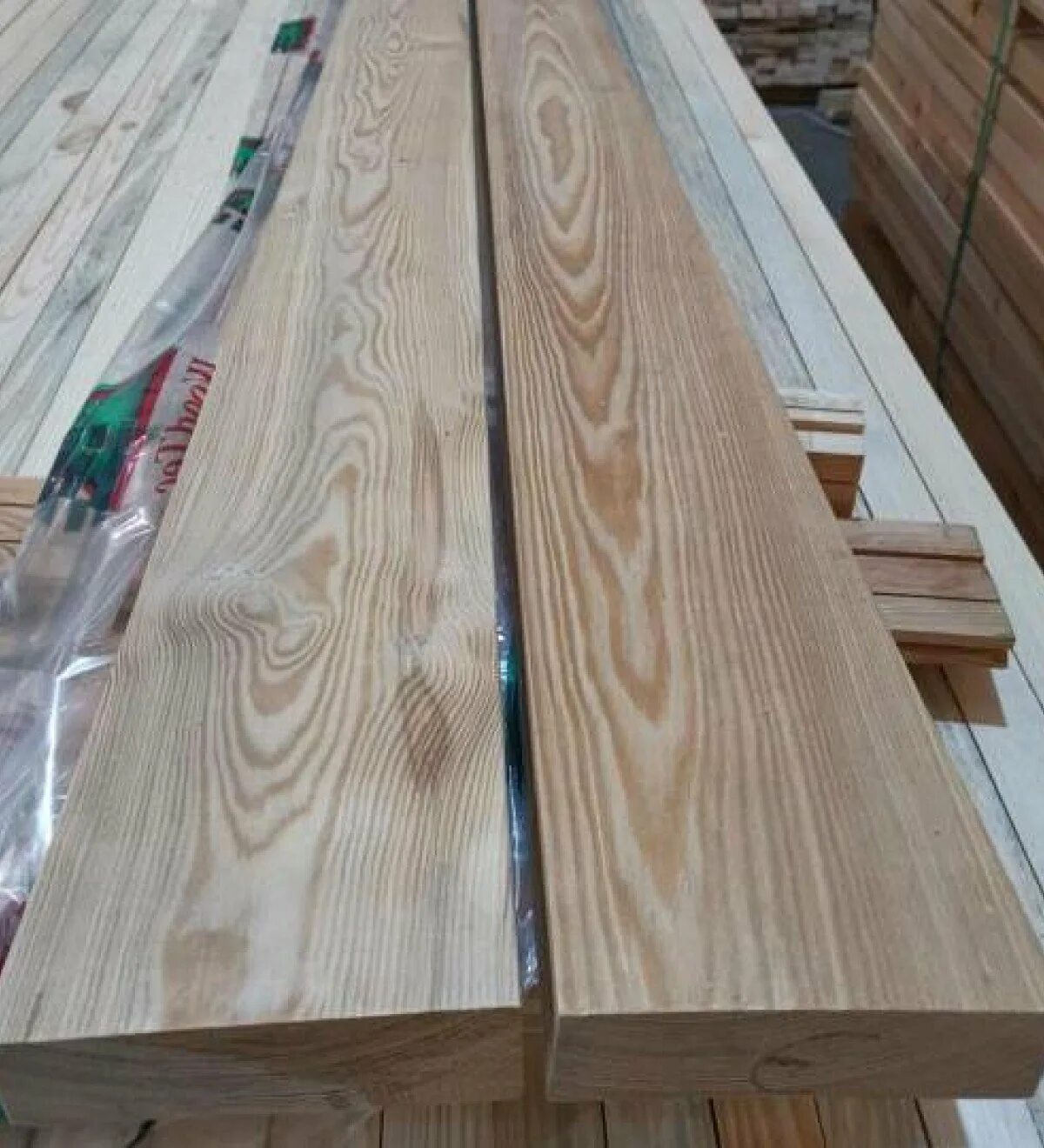 Доска строганная 20х165. Доска строганная 45*190*6000. Доска строганная 50х200х6000 камерной сушки. Калиброванный доска 0. Лиственница 25х100 доска обрезная.