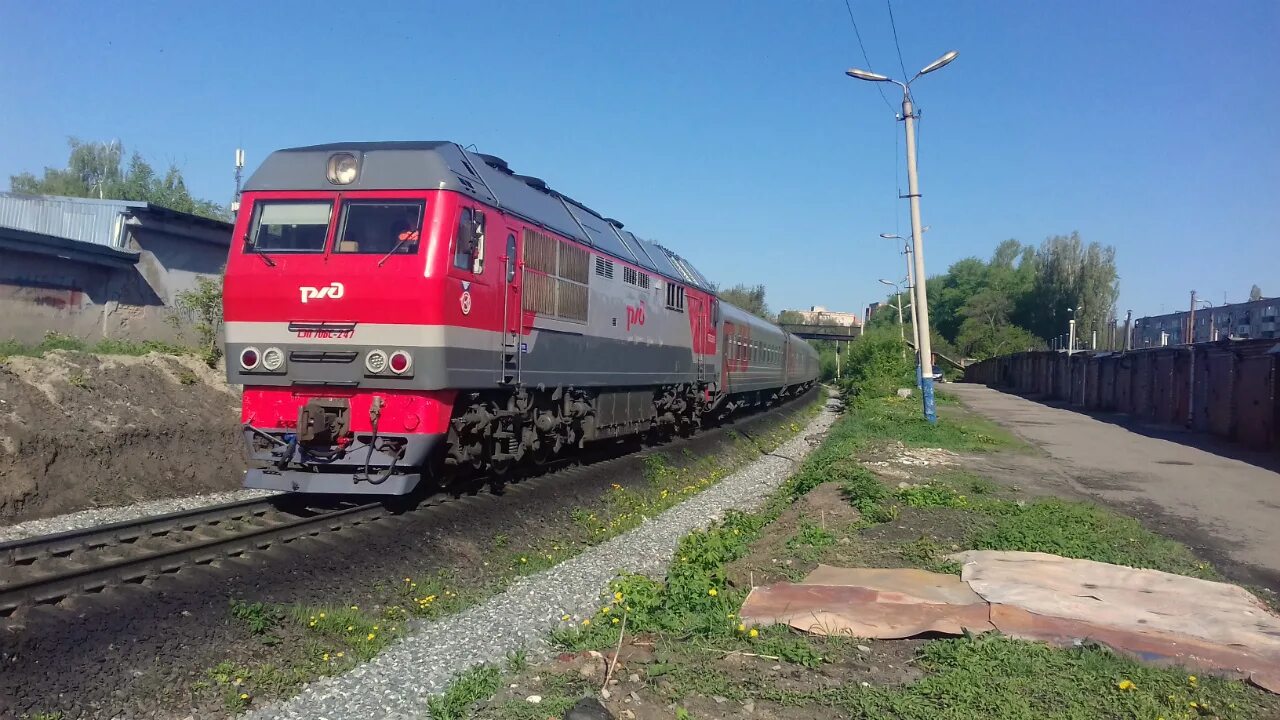 Пенза сура поезд расписание. 052 Й Сура поезд Москва-Пенза. Поезд 052й Сура Пенза. Фирменный поезд Сура 052й. Тэп70 Пенза.