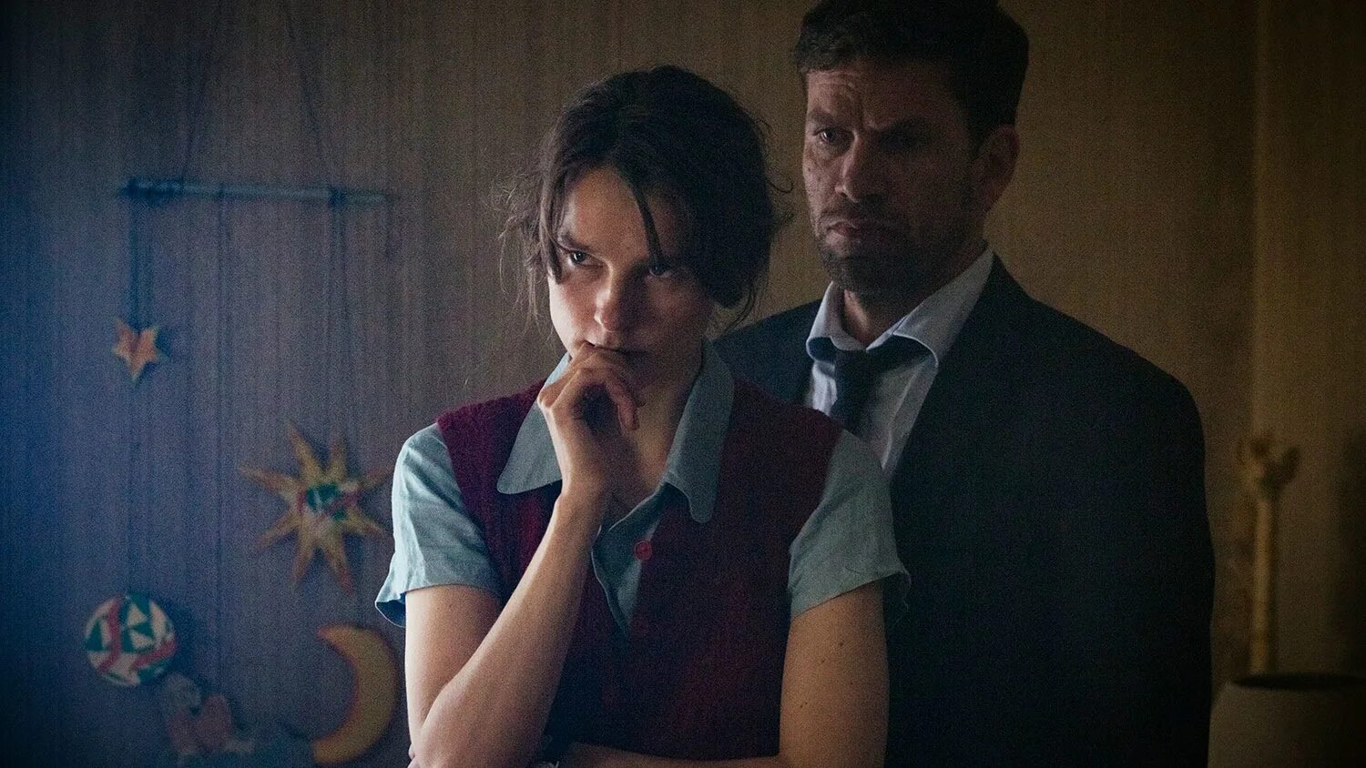 тьма в бутылке фильм 2016. мистериум 3. мистериум тьма в бутылке. тьма в бутылке фильм. фарес фарес и николай ли каас.