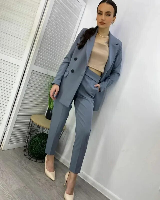 модные луки 2022 женские. коллекции молодых дизайнеров одежды.