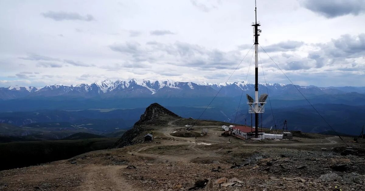 Петропавловск высота над уровнем моря. Алтай Акташский ретранслятор. Ретранслятор Акташ горный. Ретранслятор горный Алтай Акташ высота. Акташ вышка ретранслятор.