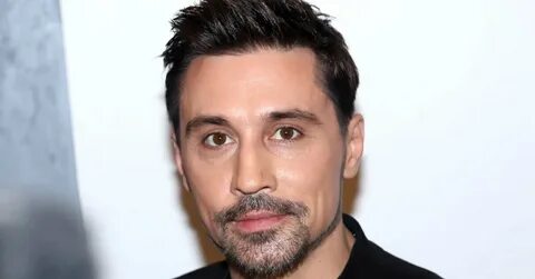 Көптеген әйелдер бөксесі бар порно